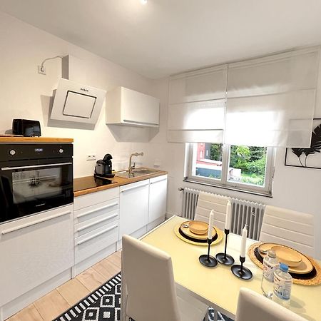 One Bed And One Sofa Bed, Self Check In, Invoice Apartment Monchengladbach Luaran gambar
