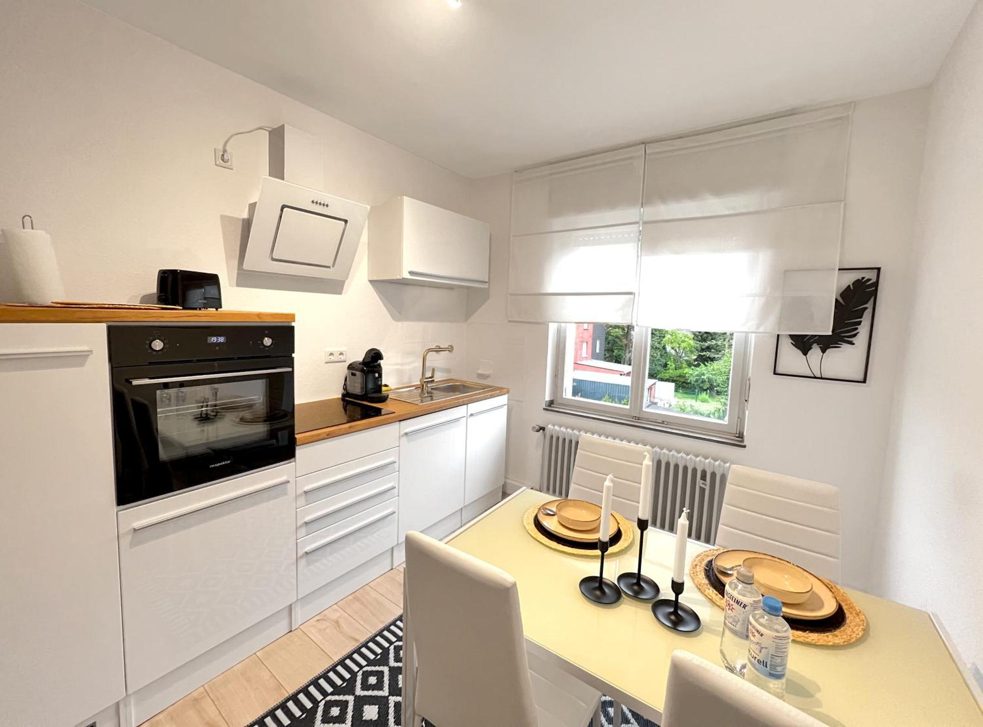 One Bed And One Sofa Bed, Self Check In, Invoice Apartment Monchengladbach Luaran gambar